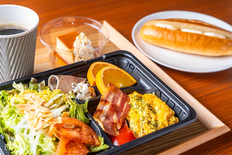 朝食